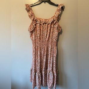 EUC Floral midi dress